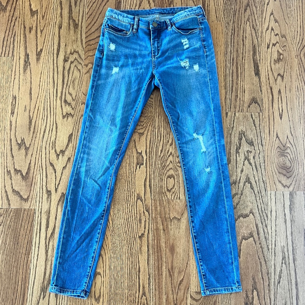 Blank NYC distressed skinny jeans, size 29